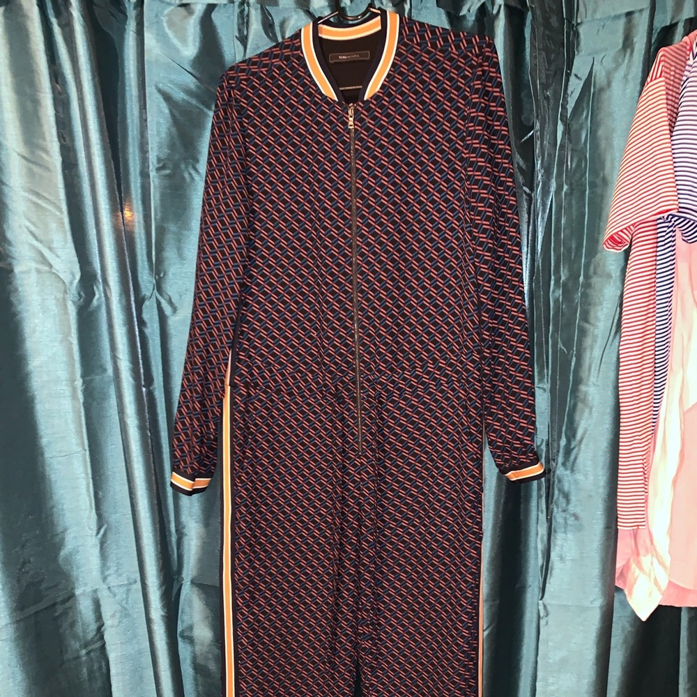 BCBG AZTEC GEOMETRIC JUMPSUIT